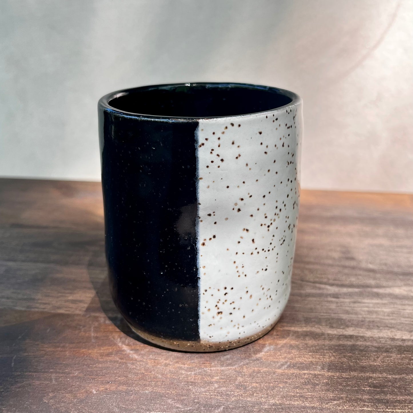 thumbprint tumbler - black/white