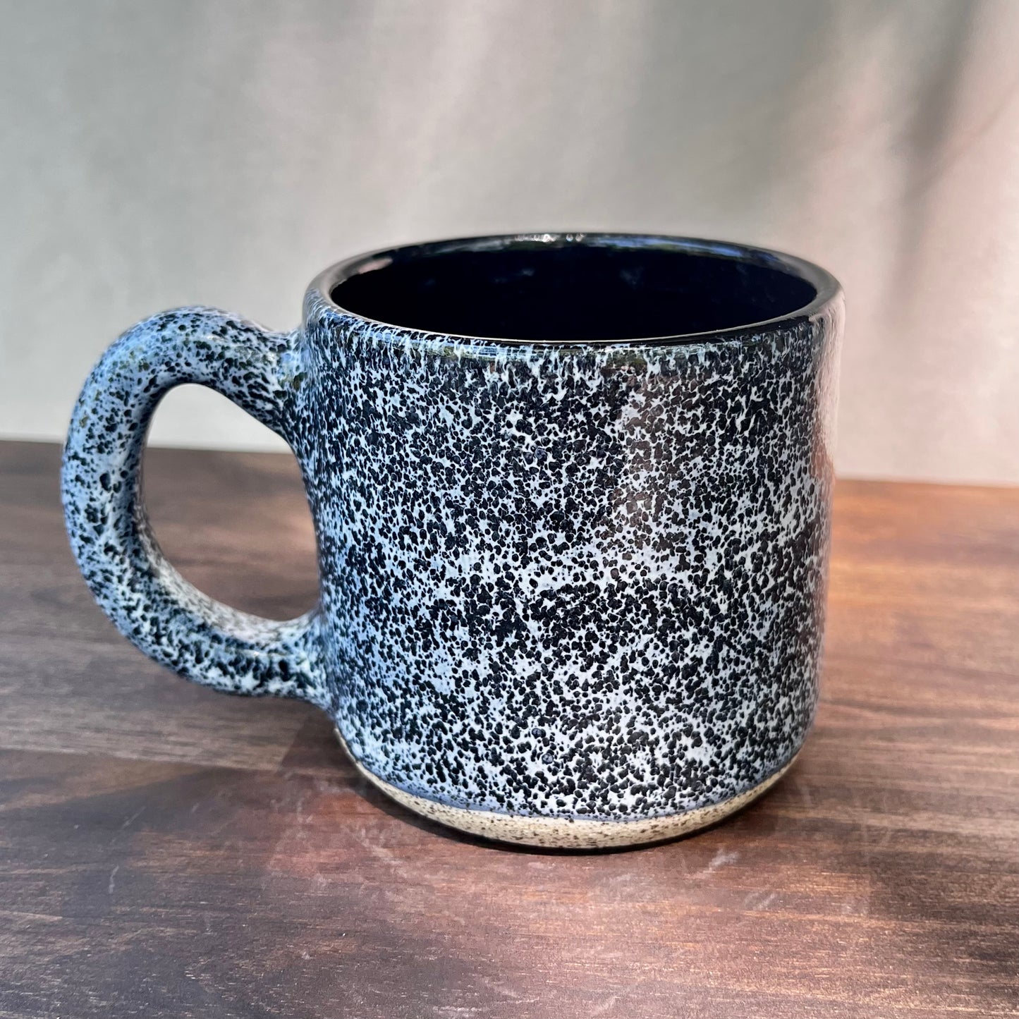 coffee mug - black/white static 1