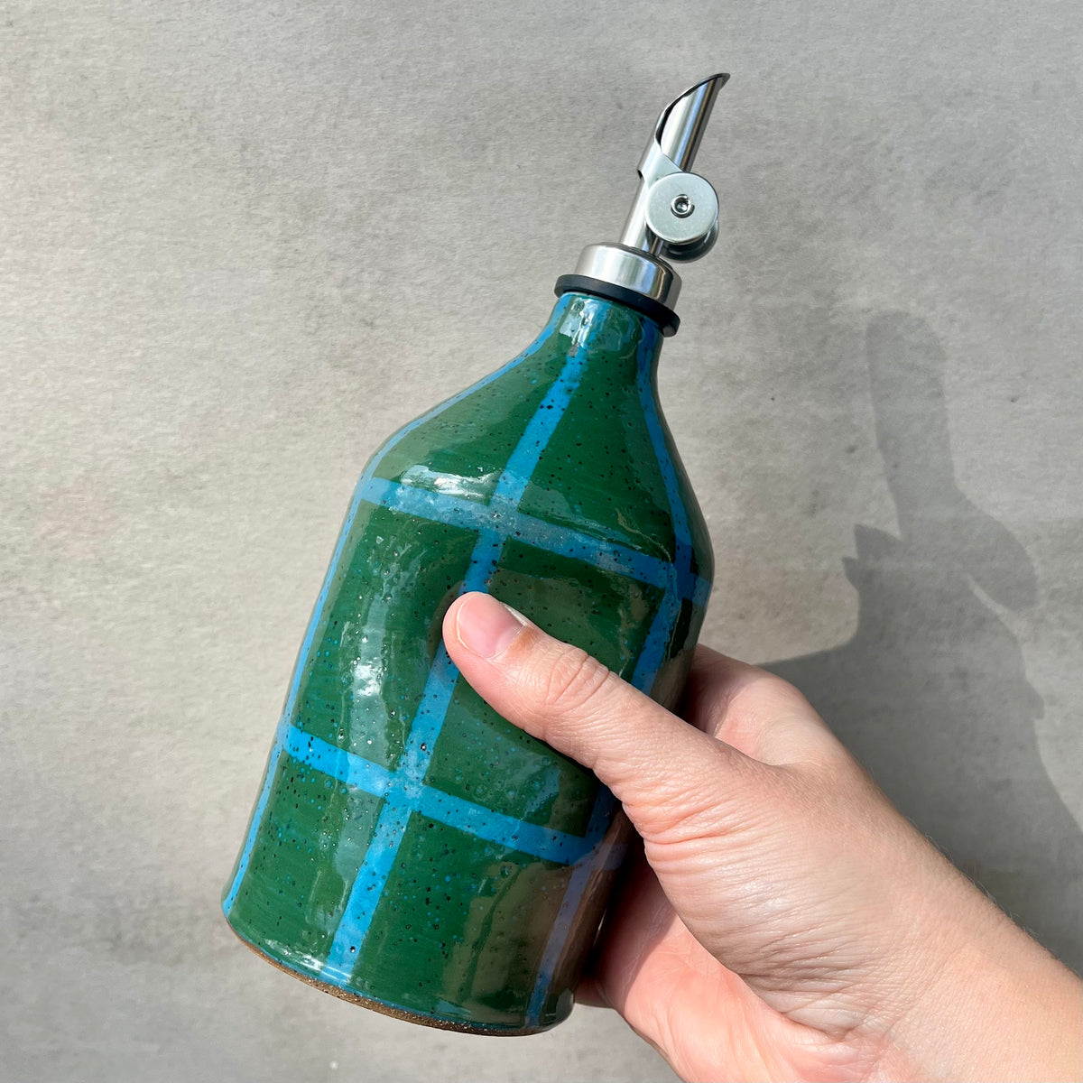 olive oil bottle 4