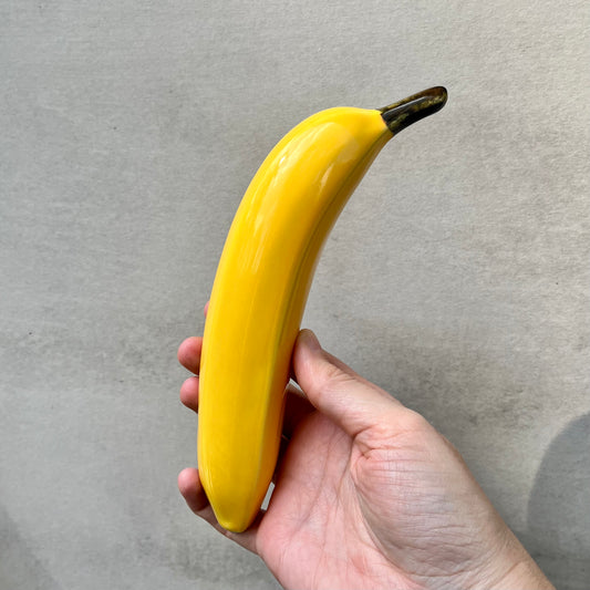 wall banana - shape 1