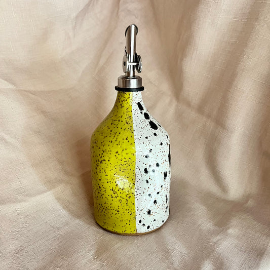 olive oil bottle 3
