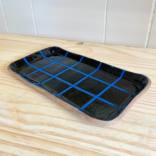 catchall dish - grid