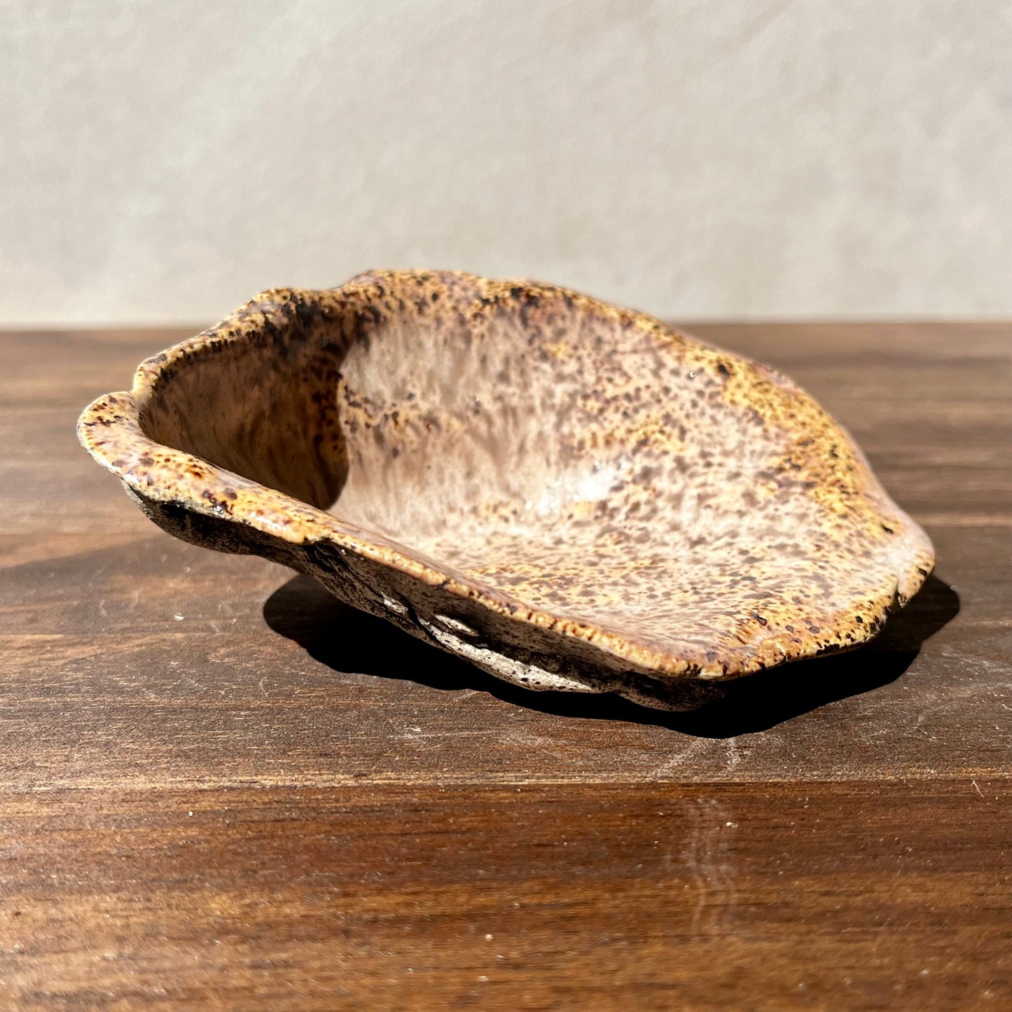 oyster ring dish - natural/clear glaze